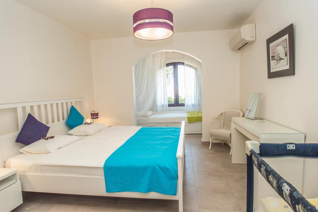 Luxurioese Und Grossraeumige Villa Mit Community Pool, Sicht Auf Das Mittelmeer Sowie Dem Mar Menor, La Manga Club Atamaría Exterior foto